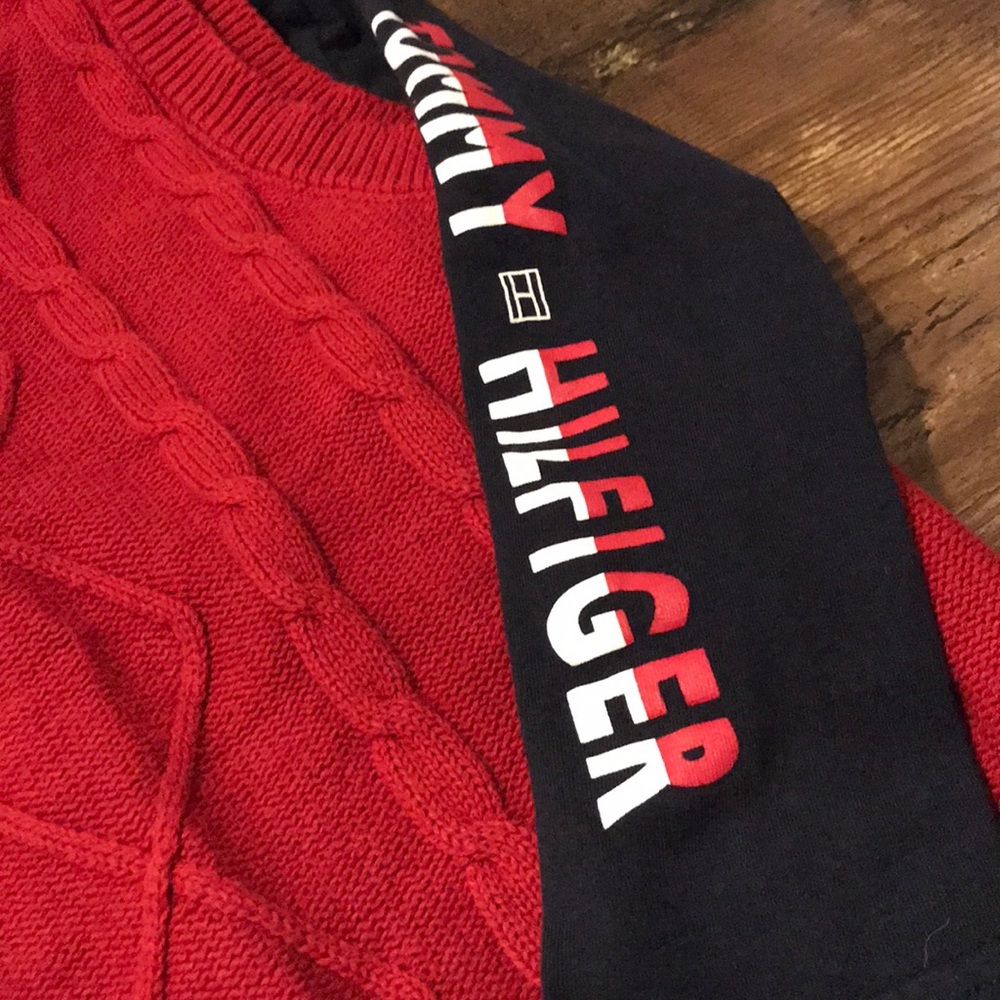 Hilfiger long sleeve Tee and Sweater Vest EUC